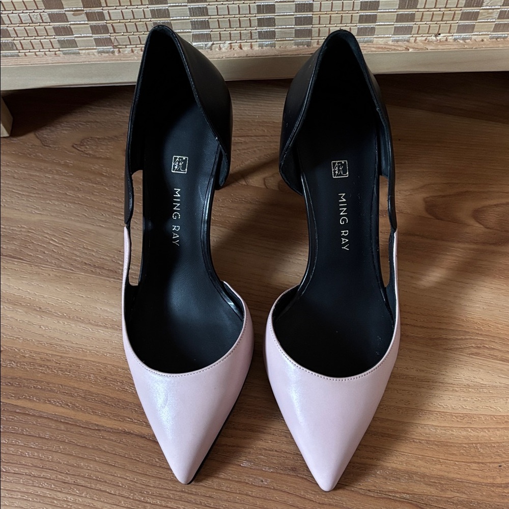 MING RAY Pointed Heel Size 37